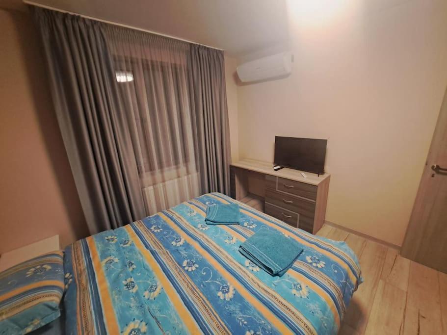Markapart 3 - Apartment In Downtown Ruse Esterno foto